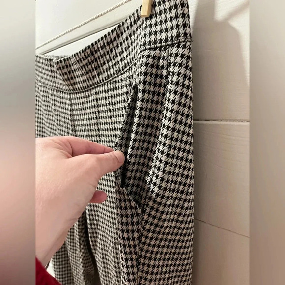 📍RAFFAELLO ROSSI black and cream  Houndstooth  jogger pants size 44 - Picture 8 of 9